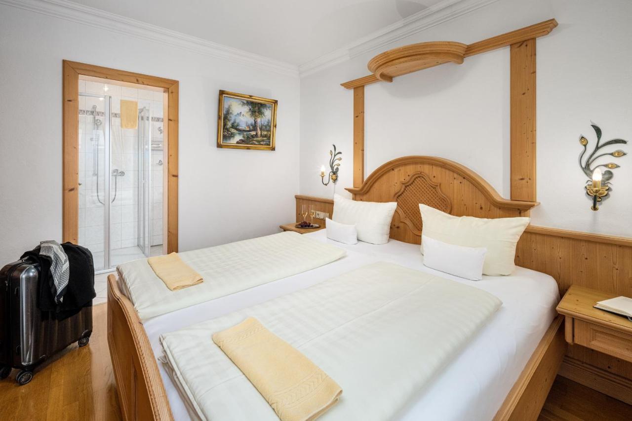 Hotel Preishof Кирхам Екстериор снимка