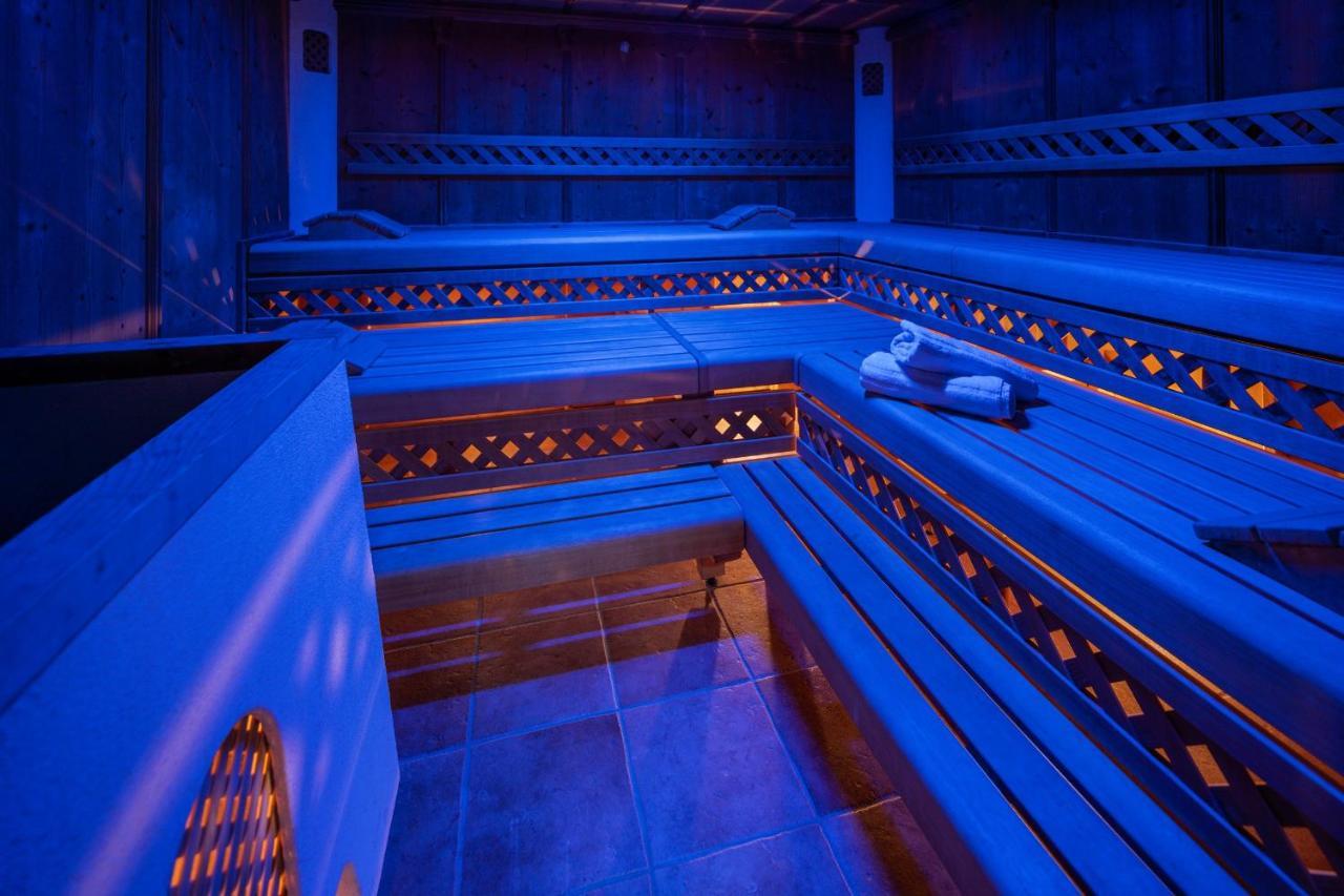 Hotel Preishof Кирхам Екстериор снимка