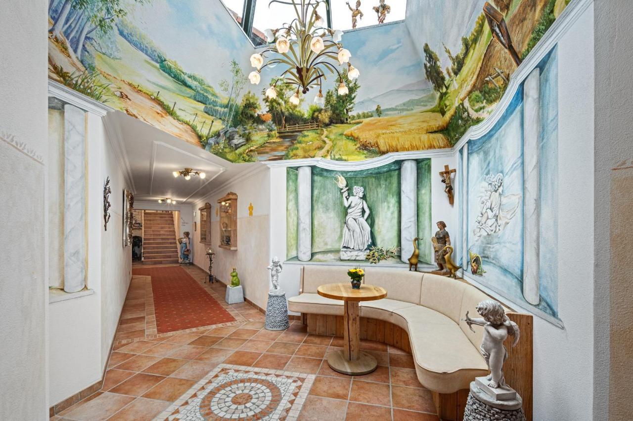 Hotel Preishof Кирхам Екстериор снимка